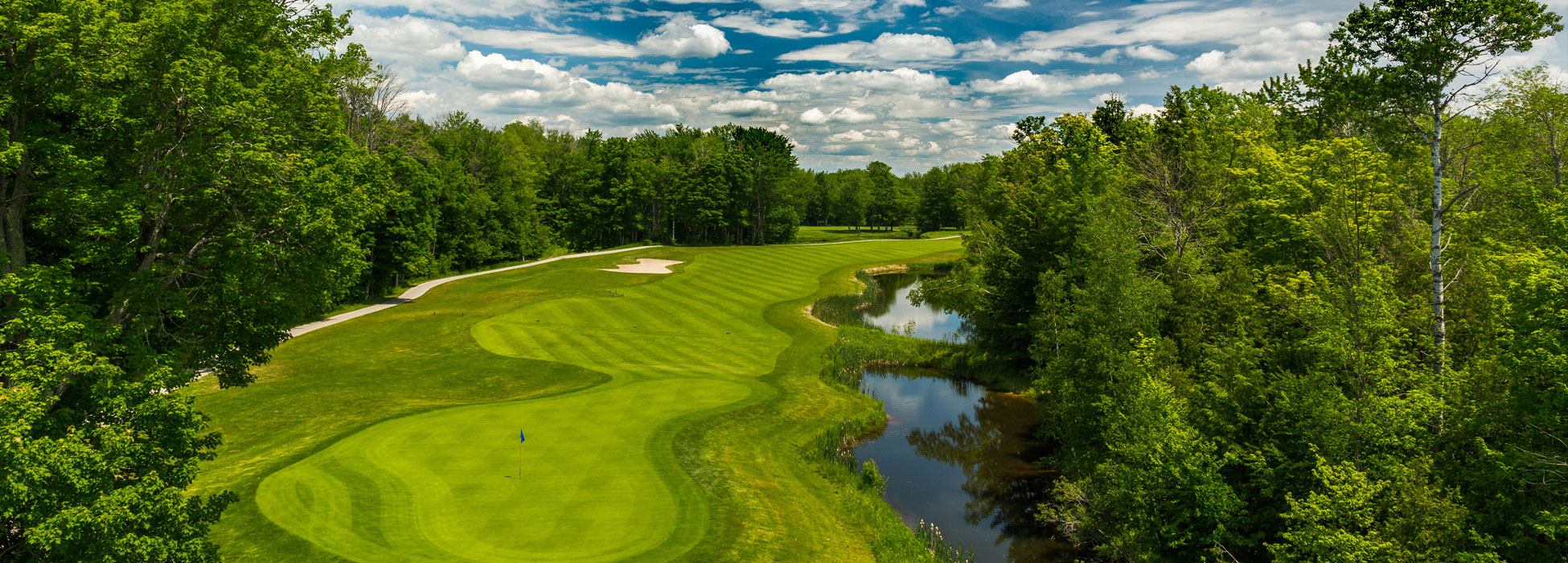 Mountain Ridge and Betsie Valley Golf Courses | Crystal Mountain Michigan